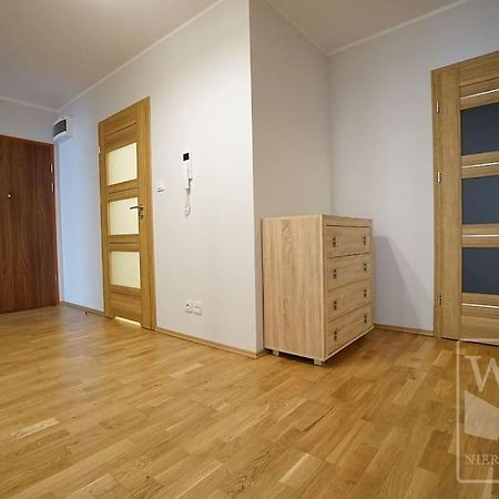 Big Apartment - Old Town - 3 Rooms - Private Parking Wrocław Buitenkant foto