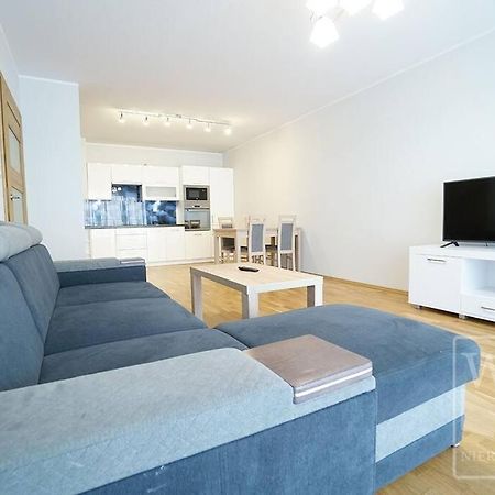 Big Apartment - Old Town - 3 Rooms - Private Parking Wrocław Buitenkant foto