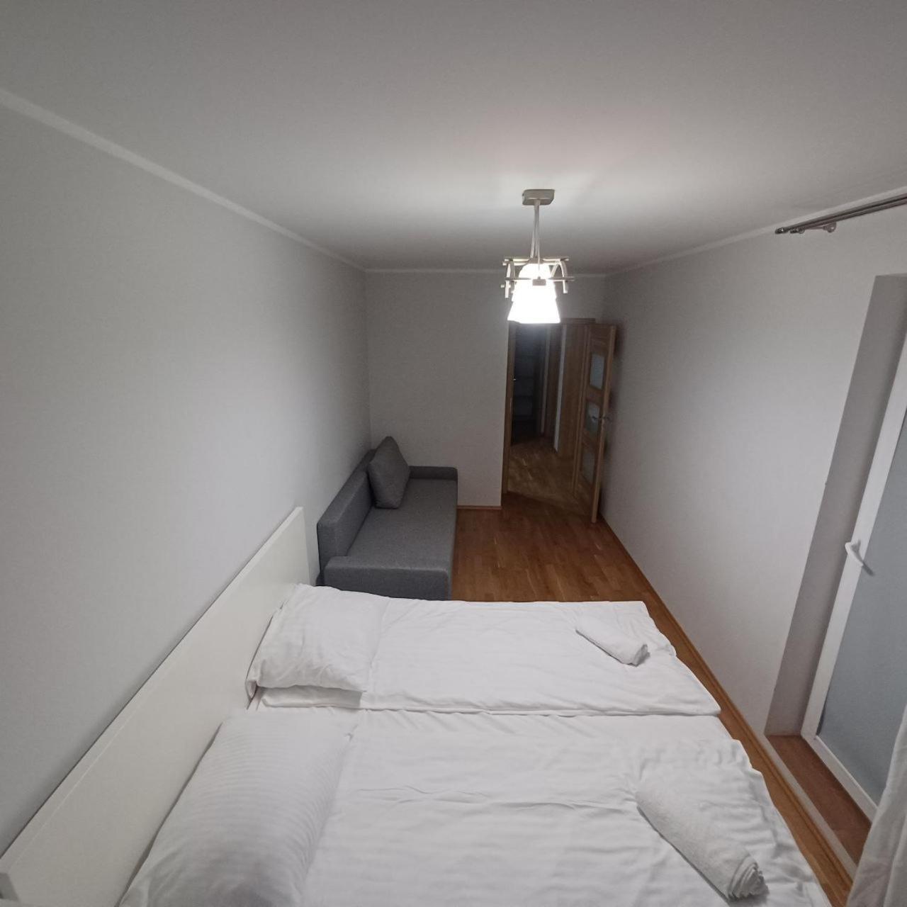 Big Apartment - Old Town - 3 Rooms - Private Parking Wrocław Buitenkant foto